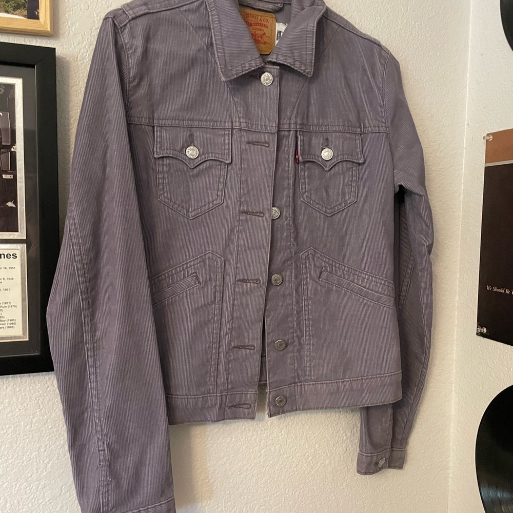 Light purple Levi’s jacket